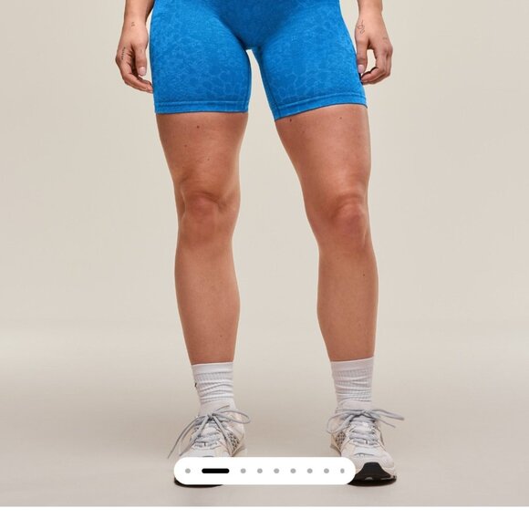 Gymshark × Whitney Simmons - Picture 2 of 2